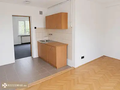 Lokal mieszkalno-biurowy 70m2 Broniewskiego 8/3 - Zdjęcie 6 - RZESZOWIAK.EU