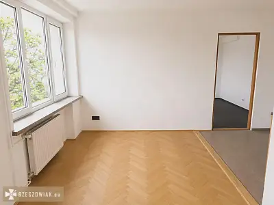 Lokal mieszkalno-biurowy 70m2 Broniewskiego 8/3 - Zdjęcie 7 - RZESZOWIAK.EU