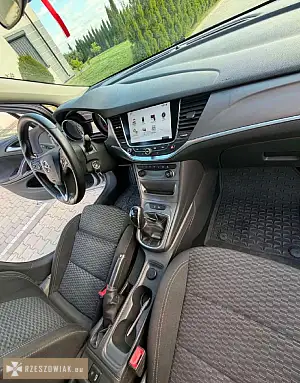 Opel astra k 1.6 cdti 136 km (2016) – dynamiczna i ekonomiczna - Zdjęcie 10 - KRAKOWIACZEK.EU