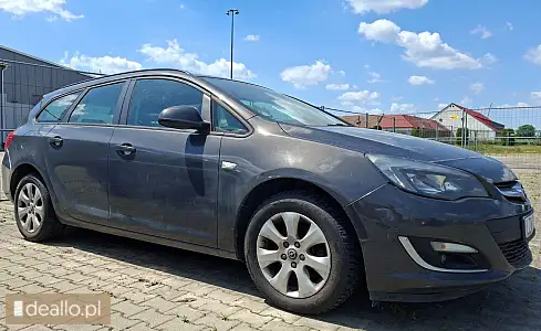 [eLicytacje] I licytacja - Opel Astra Sports Tourer Kombi 2013 - Zdjęcie 2 - WARSZAWIAK.EU