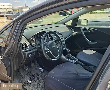 [eLicytacje] I licytacja - Opel Astra Sports Tourer Kombi 2013 - Zdjęcie 3 - WARSZAWIAK.EU