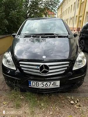 [eLicytacje] II licytacja - Mercedes-Benz B180 - DEALLO.PL