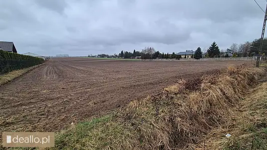 [eLicytacje] I licytacja - Nieruchomość gruntowa rolna niezabudowana o pow. 3,5800 ha położona w Wie - DEALLO.PL