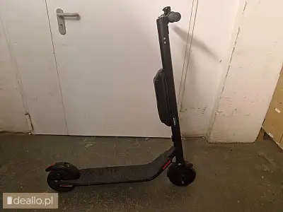 [eLicytacje] I licytacja - Hulajnoga elektryczna Segway Ninebot SNSC 1.0  koloru czarnego bez ładowa - WARSZAWIAK.EU