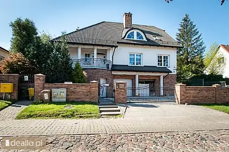 [eLicytacje] I licytacja - Dom jednorodzinny z pawilonem rekreacyjnym w Gdańsku - DEALLO.PL