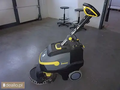 [eLicytacje] II licytacja - Myjka - szorowarka Karcher Professional BD38/12C, szerokość robocza 380m - POZNANIAK.NET