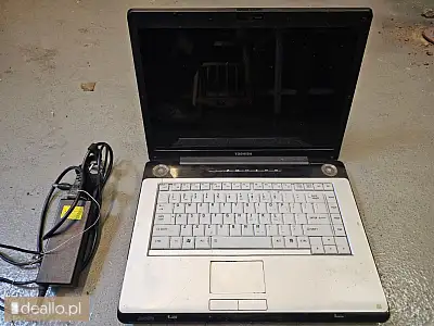 [eLicytacje] II licytacja - Laptop Toshiba  - DEALLO.PL
