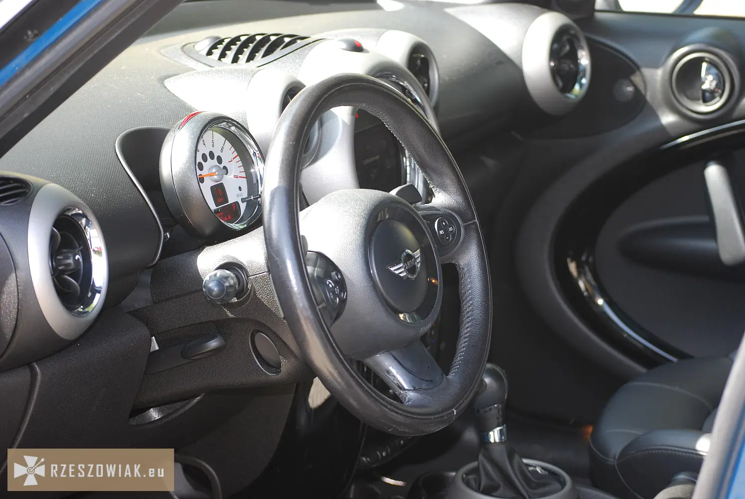Mini cooper s 1.6 turbo (184 km) | panorama | bixenon | skóra | ambient | 2011 r. - Zdjęcie 3 - RZESZOWIAK.EU