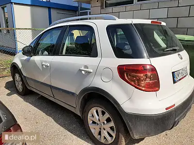 samochód osobowy FIAT SEDICI rok. prod. 2014 - I licytacja - [eLicytacje] - DEALLO.PL