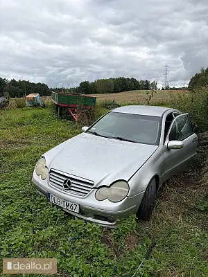 [eLicytacje]  - Mercedes C-180 - POZNANIAK.NET