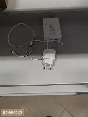 [eLicytacje] I licytacja - Ładowarka 20 W  USB-C z kablem zasilającm - DEALLO.PL