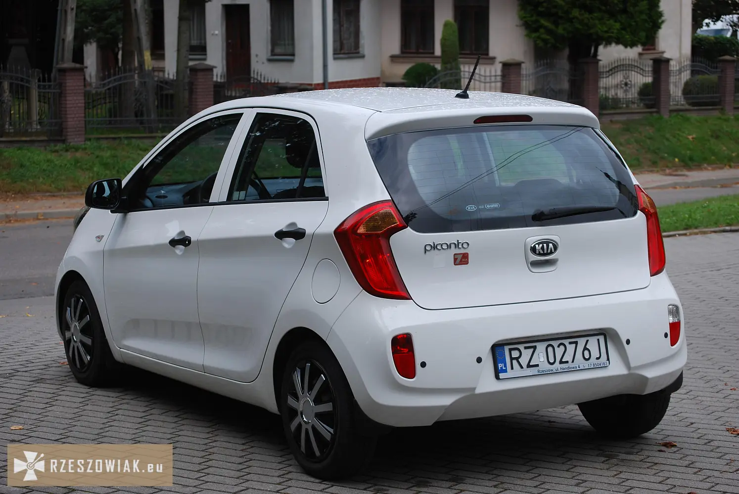 Kia picanto ii 1.0 (68 km) | salon polska | aso rzeszów | - Zdjęcie 9 - WARSZAWIAK.EU