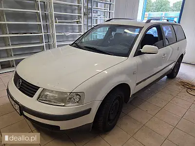 Samochód osobowy VW Passat - I licytacja - [eLicytacje] - DEALLO.PL