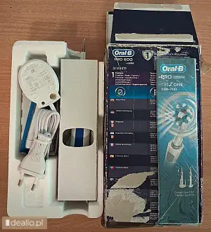 [eLicytacje] I licytacja - Elektryczna szczoteczka do zębów Braun Oral-B PRO 600 - WARSZAWIAK.EU