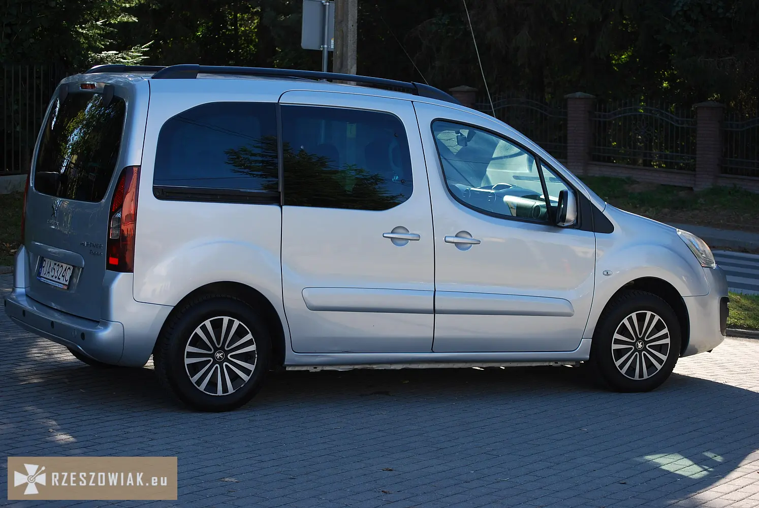 Peugeot partner ii fl 1.6 bluehdi (99 km) | salon polska | i właściciel | 2 przesuwne drzwi | fv 23% - Zdjęcie 5 - WARSZAWIAK.EU