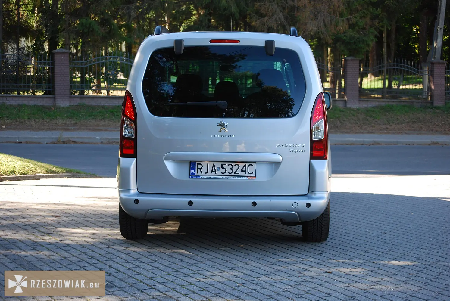 Peugeot partner ii fl 1.6 bluehdi (99 km) | salon polska | i właściciel | 2 przesuwne drzwi | fv 23% - Zdjęcie 7 - WARSZAWIAK.EU