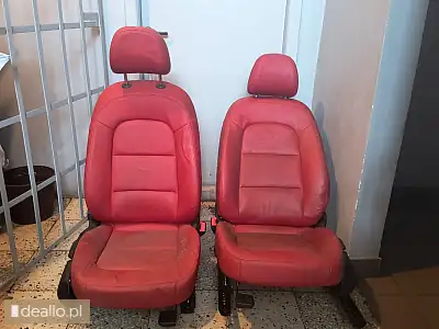[eLicytacje] I licytacja - fotele samochodowe od pojazdu marki AUDI nr VIN WAUZZZ8T4BA089064 - DEALLO.PL