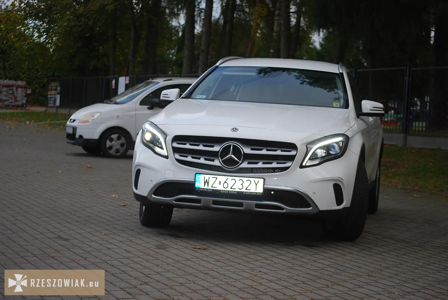 Mercedes-benz gla x156 1.6 | benzyna 156 km | automat | jasne wnętrze - Zdjęcie 1 - WARSZAWIAK.EU