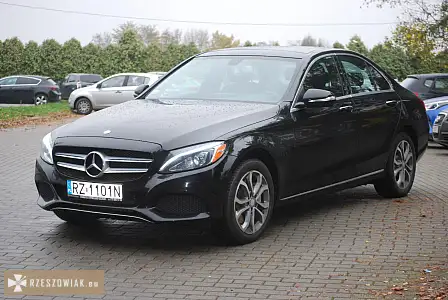 Mercedes-benz klasa c w205 c300 2.0 turbo 245 km | 4matic (4x4) | automat | panorama | - DEALLO.PL